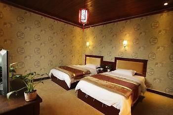 Bo Ai Inn- Lijiang Лицзян Экстерьер фото